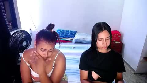 aisha_stacey0410 online show from November 9, 2:04 am