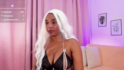 Aisha online show from October 16, 2:28 pm