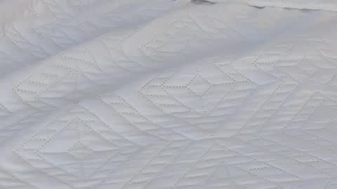   online show from March 4, 8:38 pm