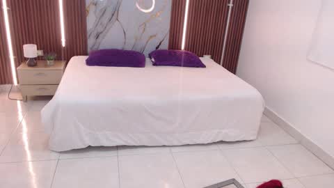 AIXA  online show from September 9, 12:05 pm