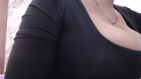 AIXA  online show from January 7, 12:21 pm