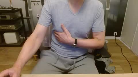 aixcited online show from March 7, 10:10 pm