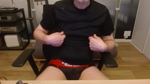 aixcited online show from April 25, 8:39 pm