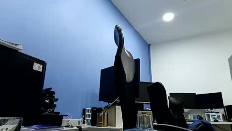 Esteban online show from March 8, 9:28 am