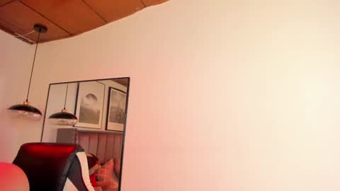 Alaia Carter online show from September 16, 4:26 am