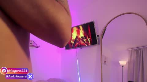   online show from April 1, 10:49 am