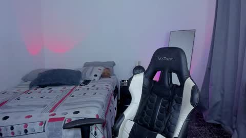 alan18n online show from February 23, 5:20 am