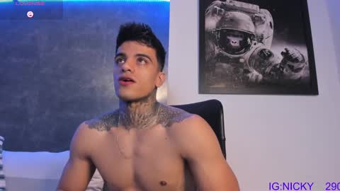 alan_morrys online show from February 5, 2:19 am