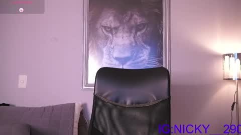 alan_morrys online show from May 29, 2:42 am