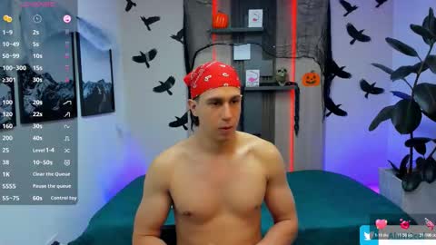 Alan  Kevin can we reach 100 thumbs up please guys  online show from October 28, 7:15 pm