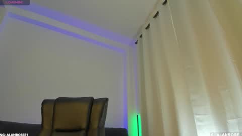 Alan online show from October 31, 7:25 pm