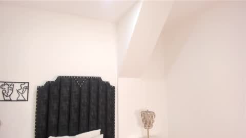 alana_2916 online show from March 1, 3:10 am