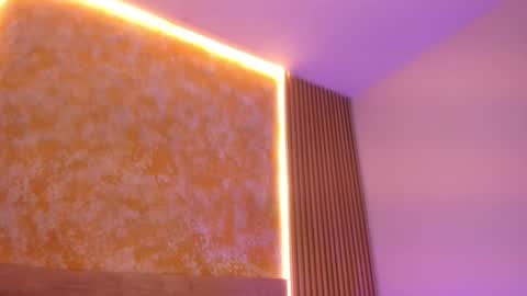 alana_2916 online show from September 23, 3:44 am