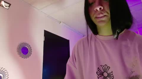 Maeve  online show from October 21, 11:37 am