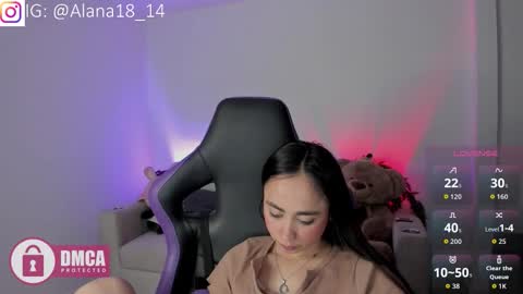 alana_pherson online show from November 12, 6:27 am