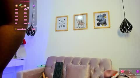 alana_vega69 online show from September 28, 3:32 pm