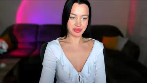 alanamell online show from February 27, 2:14 am