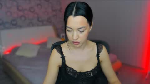 alanamell online show from March 6, 2:30 am