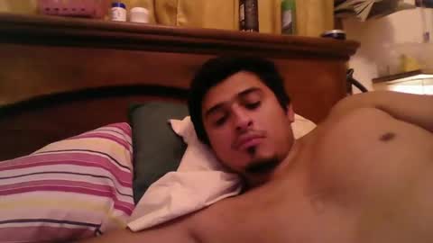 Snapshot of alanargenttt25 chatting on February 2, 4:15 am alanargenttt25 online show from February 2, 4:15 am