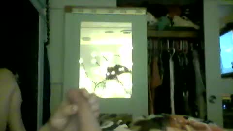 Snapshot of alanasnacks chatting on October 30, 1:50 am alanasnacks online show from October 30, 1:50 am