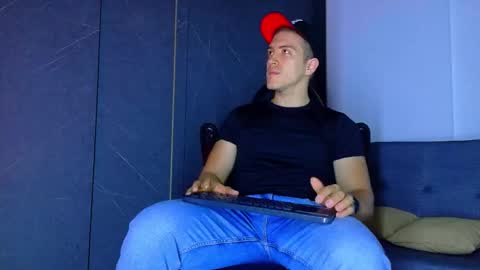 Alan Ferrer online show from February 2, 10:22 am