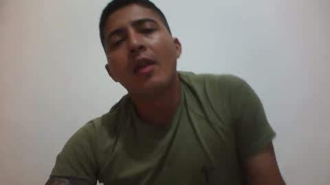 alanj998 online show from March 28, 5:20 am