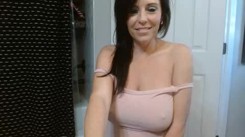Snapshot of alannarack chatting on February 28, 6:20 pm Alanna Rack online show from February 28, 6:20 pm