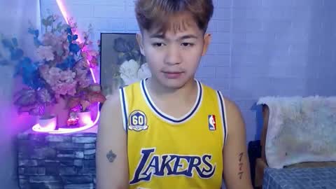 Albert online show from May 23, 2:29 am