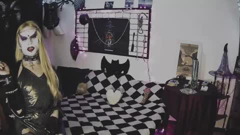 Mistic witch online show from March 3, 8:49 am