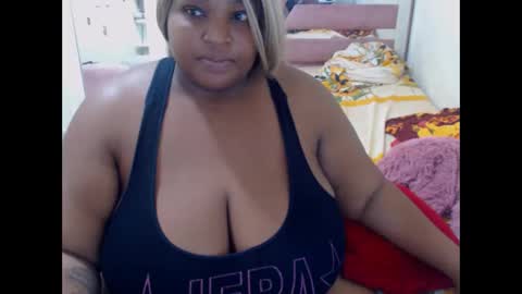 aleeinvein1 online show from January 12, 11:58 pm