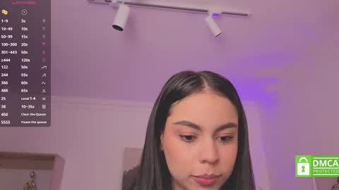 Snapshot of alejaa___ chatting on October 21, 11:48 am Alejandra online show from October 21, 11:48 am