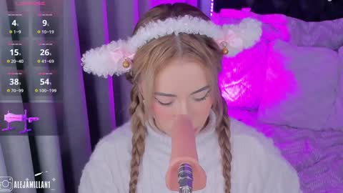 Snapshot of alejamillan1 chatting on January 28, 6:05 am   night GTM -5 online show from January 28, 6:05 am