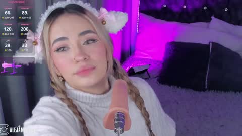 Snapshot of alejamillan1 chatting on January 16, 7:07 am   night GTM -5 online show from January 16, 7:07 am