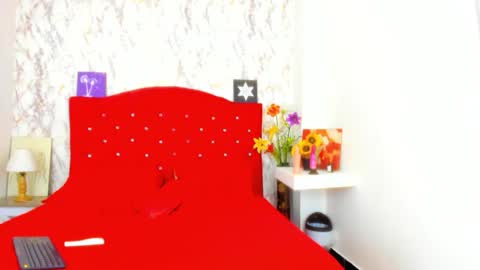 ALEJANDRA JAMES online show from May 24, 12:12 pm