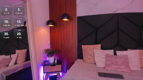 Aleja  online show from September 26, 9:45 pm