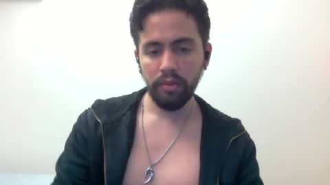 alejo_shy online show from January 18, 3:15 am