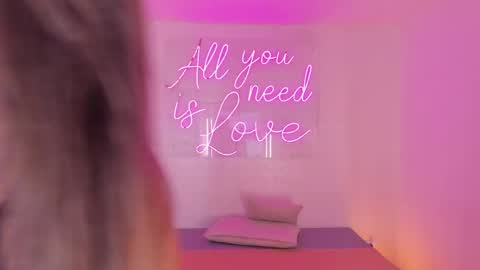 Aleksandra  online show from May 7, 12:56 pm