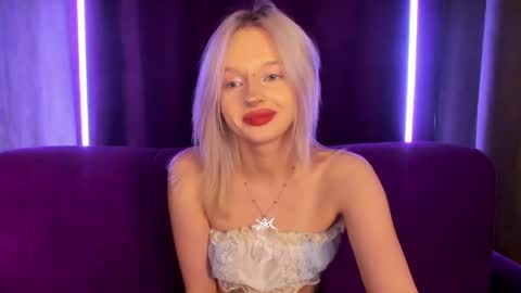 alessakiss online show from March 17, 9:03 am