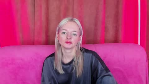 alessakiss online show from May 7, 2:07 am