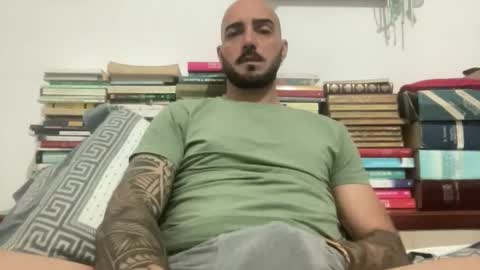 alessandromori91 online show from May 15, 10:28 pm