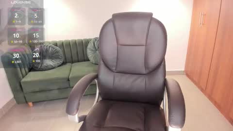  Alessia Will  online show from March 22, 8:40 am