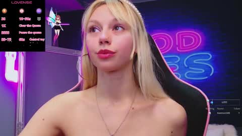 alessiacroft online show from October 22, 4:37 am