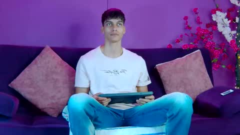 Alessio online show from November 27, 12:35 pm