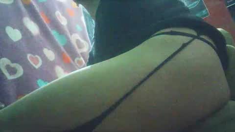 alessloraines online show from December 4, 7:02 pm