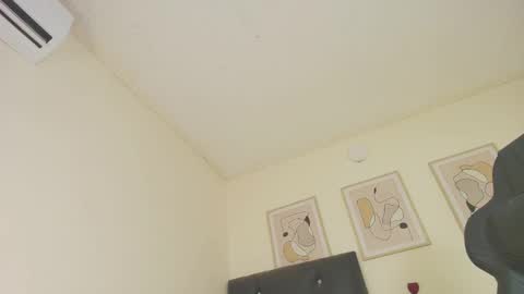 Alexa online show from February 15, 9:59 pm