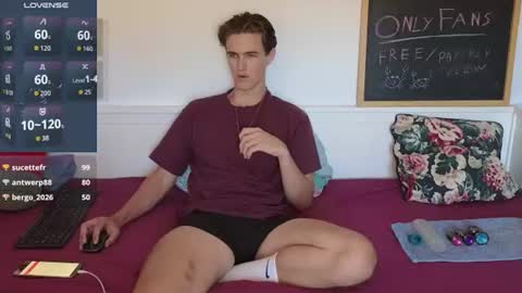 Alex83530 online show from July 6, 8:11 am