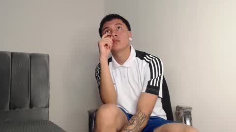 Owen online show from October 8, 2:08 am