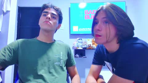 sneider online show from December 15, 3:57 am