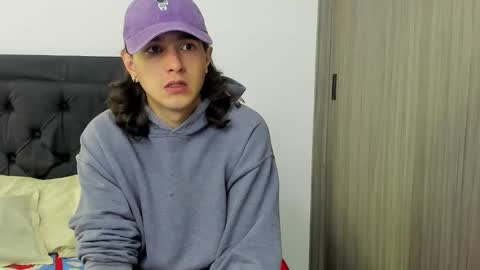 alex_connorr online show from January 6, 5:06 pm