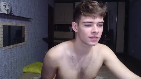 Snapshot of alex_man_01 chatting on September 12, 1:29 am Alex online show from September 12, 1:29 am